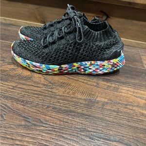NOBULL Black Knit Athletic Shoes with Colorful Sole